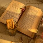 Golden Biscotti Dessert Candle – Cozy Luxury Glass Candle