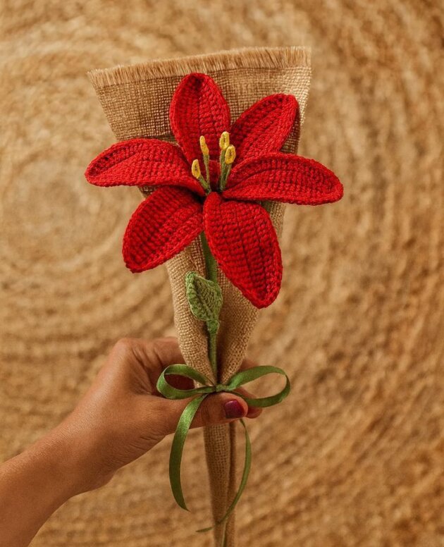 Hand Woven Artificial Beautiful Flowers
