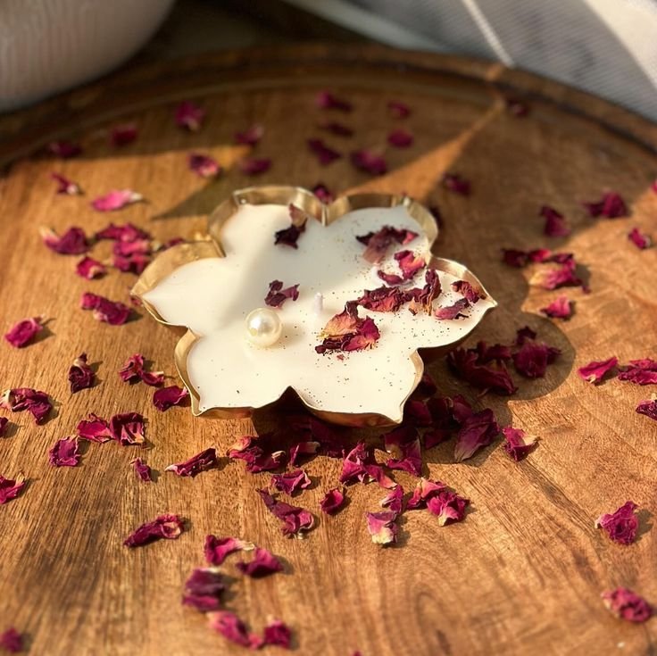 Rose Petal Bloom Luxury Candle